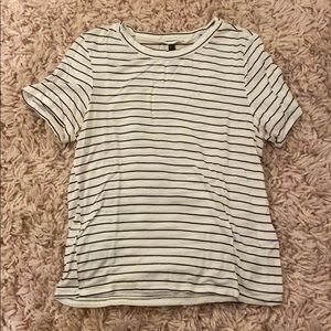 Black and white stripe t shirt